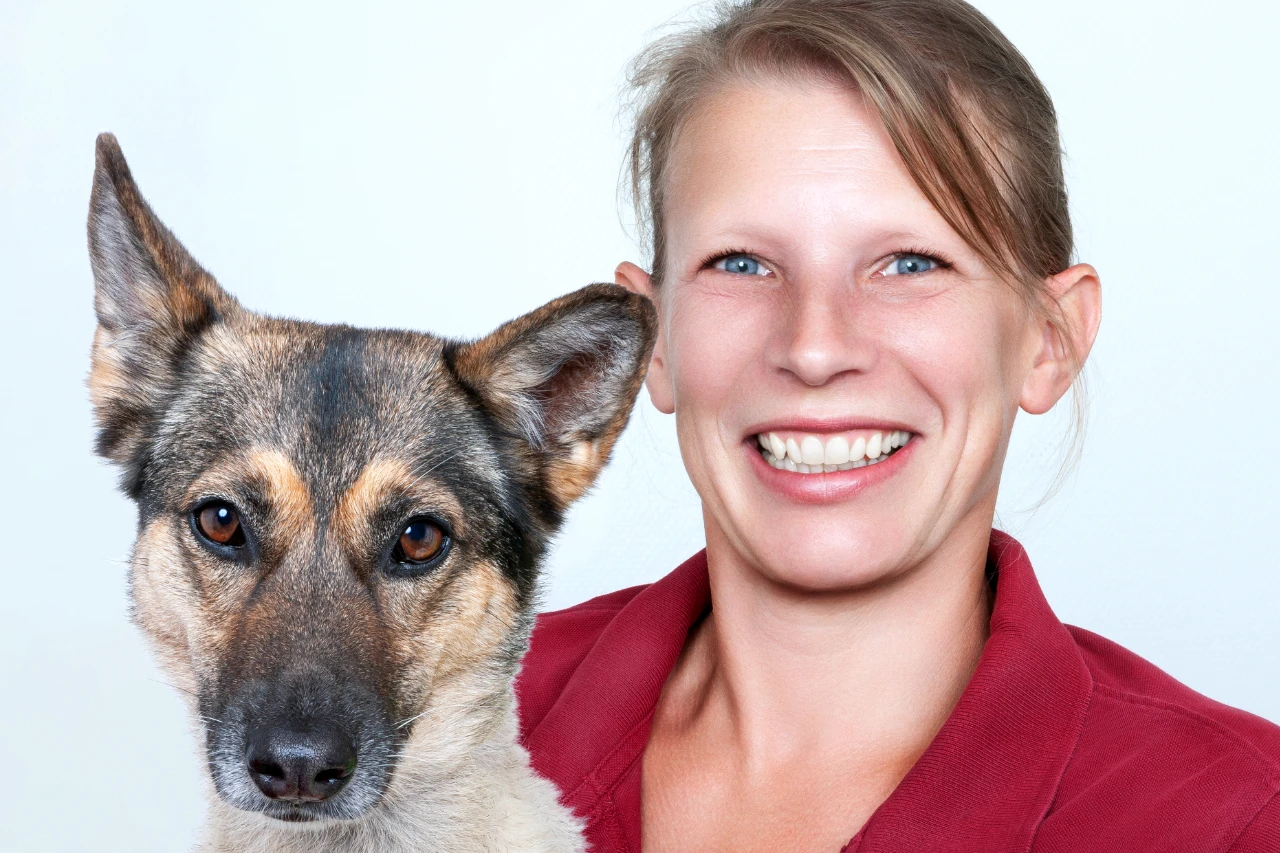 Campbell Karolin, Dr.med.vet.Dipl. ECVDI Karolin Campbell, Tierklinik Lindenhof