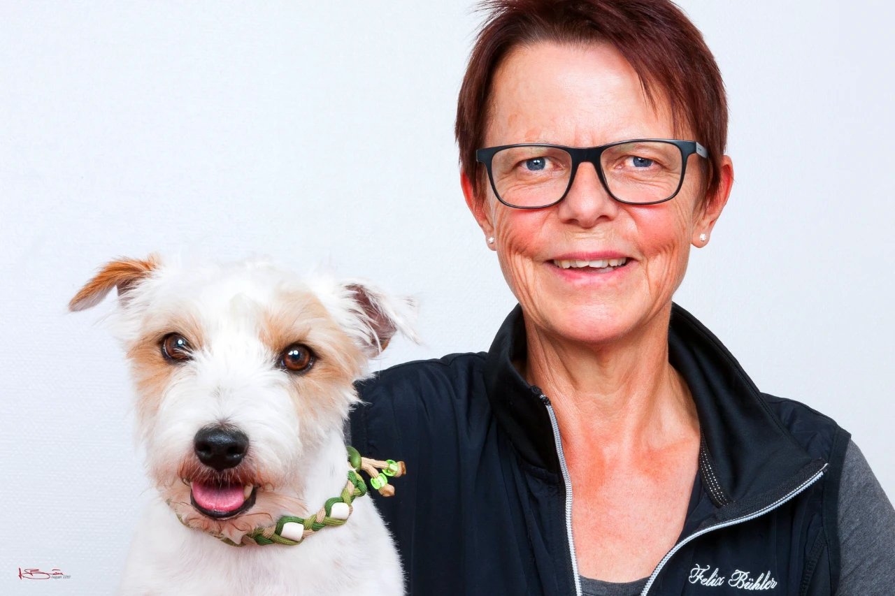 Kessler Esther – Backoffice – Tierklinik Lindenhof