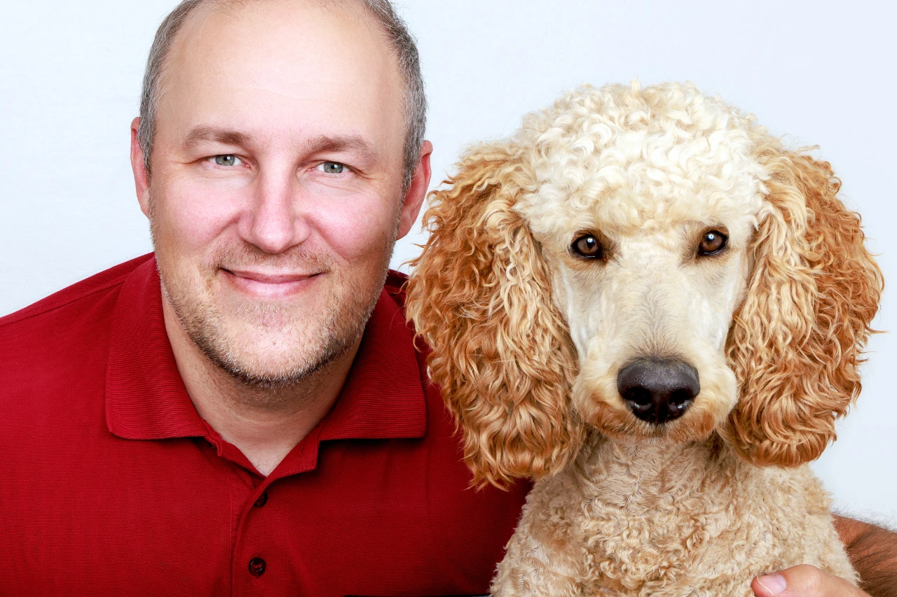 Salesov Oliver – Dr. med. vet., EMBA Oliver Salesov – Backoffice – Tierklinik Lindenhof