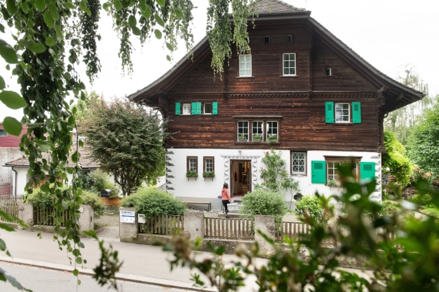 Kleintierpraxis Lindenhof in St. Gallen | kompetente Tierärzte, moderner Ausstattung & 24h-Notfalldienst für Hunde, Katzen & Heimtiere | Jetzt Termin anfragen!